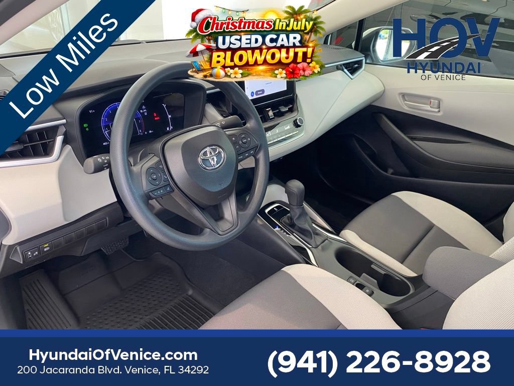 Used 2026 Toyota Corolla LE FWD image 27