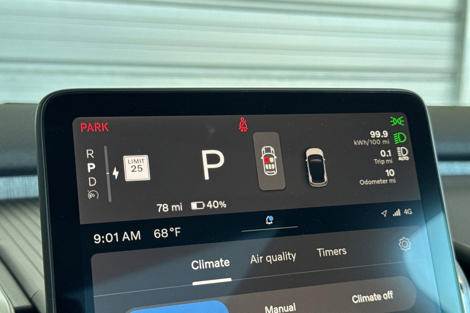 New 2026 Volvo EX30 Plus w/ Climate Package image 26