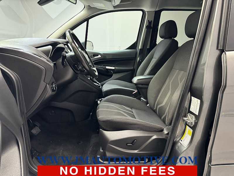 Used 2017 Ford Transit Connect XLT image 12