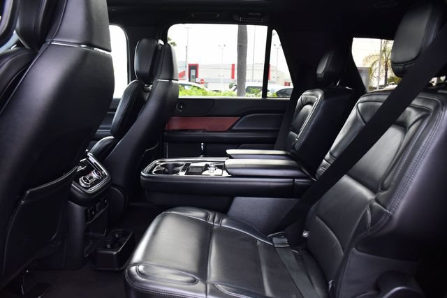 Used 2020 Lincoln Navigator Reserve RWD image 24