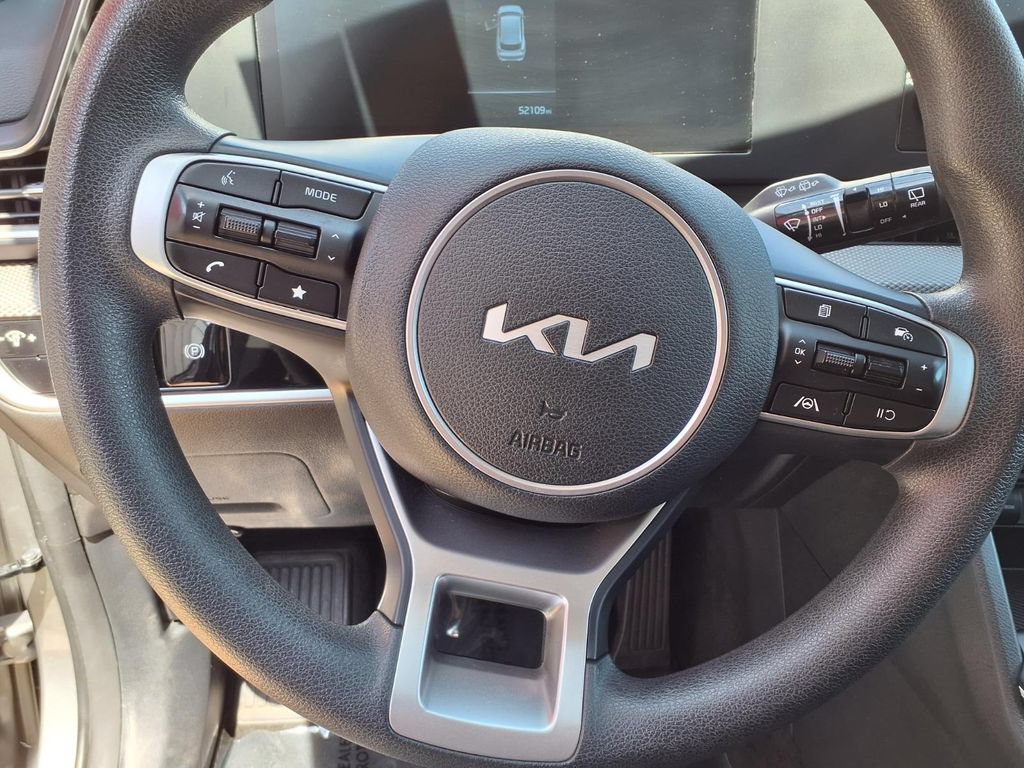 Used 2024 Kia Sportage LX AWD/4WD image 13
