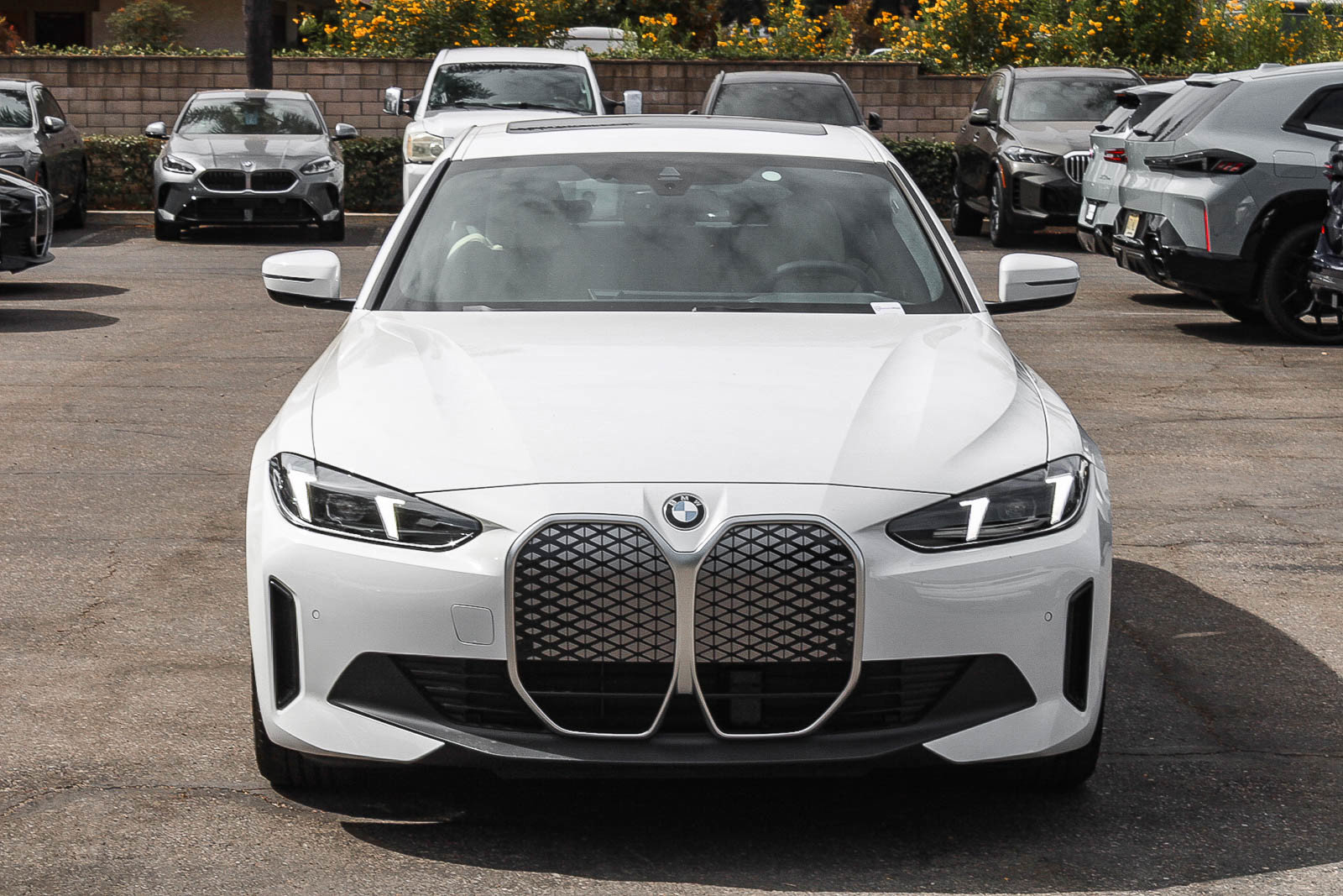 New 2026 BMW i4 xDrive40i AWD/4WD image 2