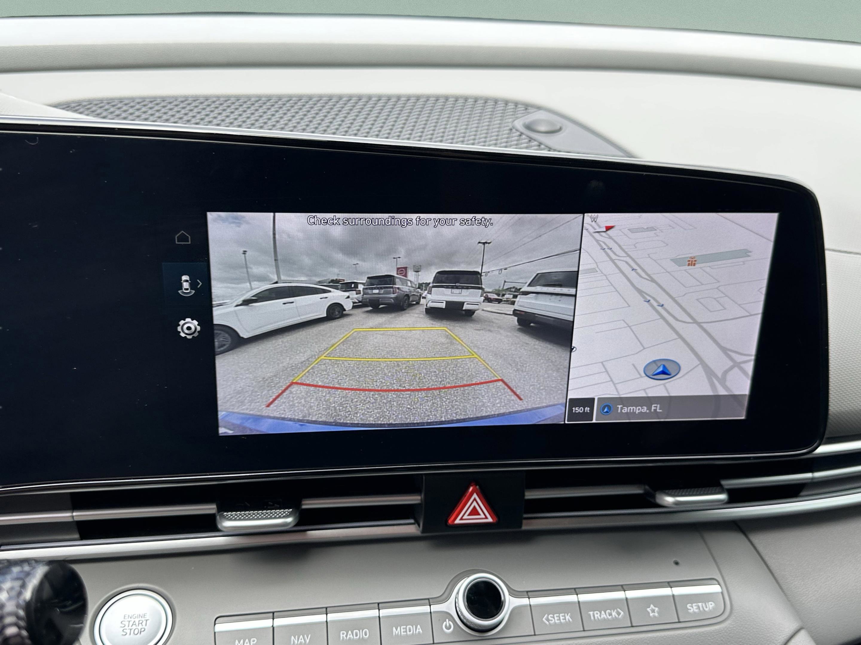 Certified 2024 Hyundai Elantra SEL image 23