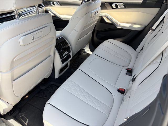 New 2026 BMW X6 xDrive40i w/ Executive Package AWD/4WD image 16