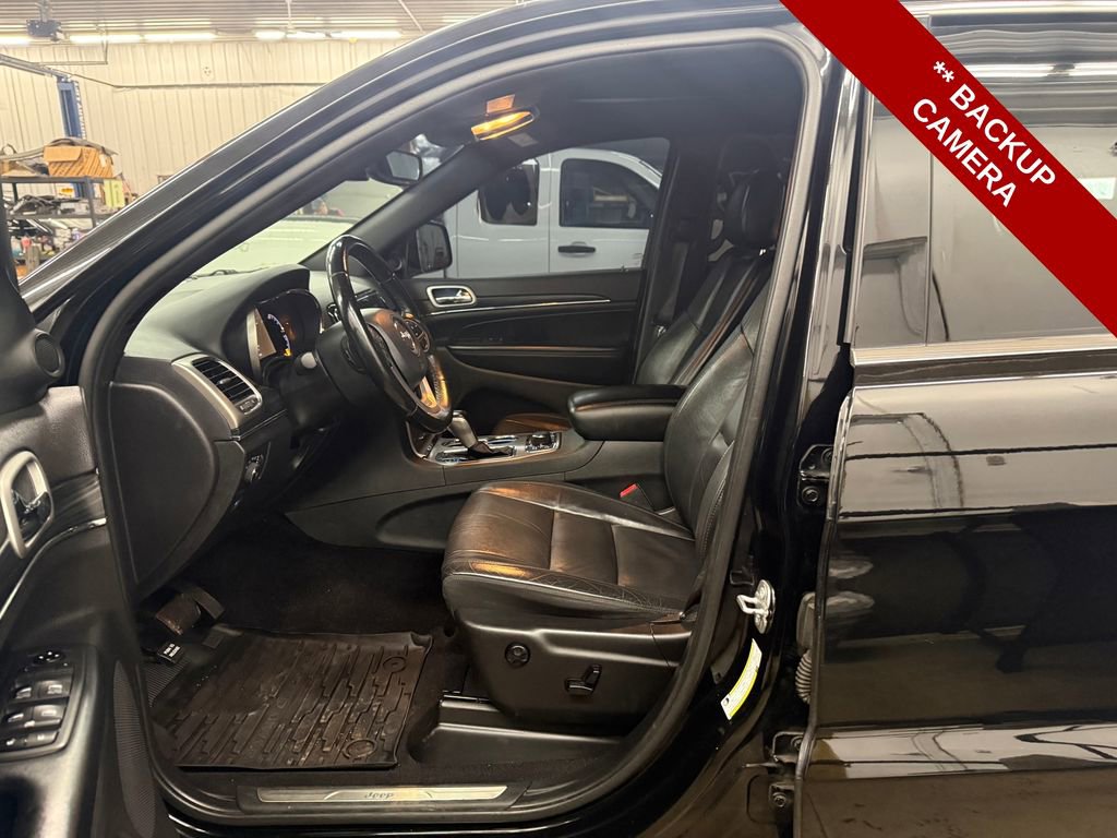 Used 2020 Jeep Grand Cherokee Limited image 12