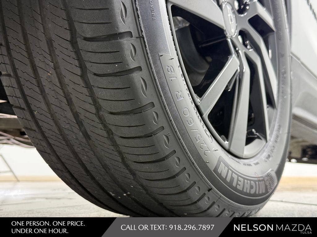 Used 2024 Chevrolet Equinox LS w/ LS Convenience Package FWD image 10