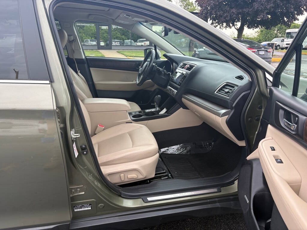 Used 2017 Subaru Outback 2.5i Limited AWD/4WD image 21