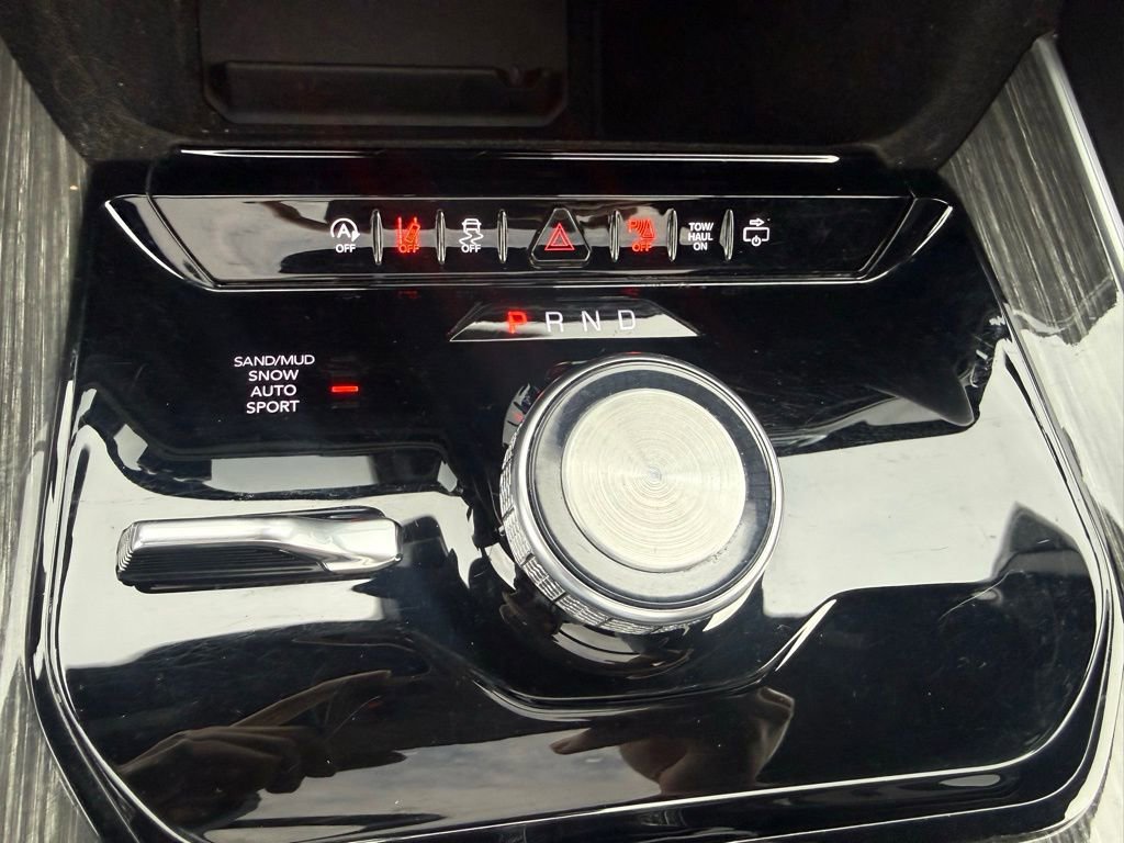 Used 2022 Jeep Wagoneer Series II w/ Premium Group I image 22