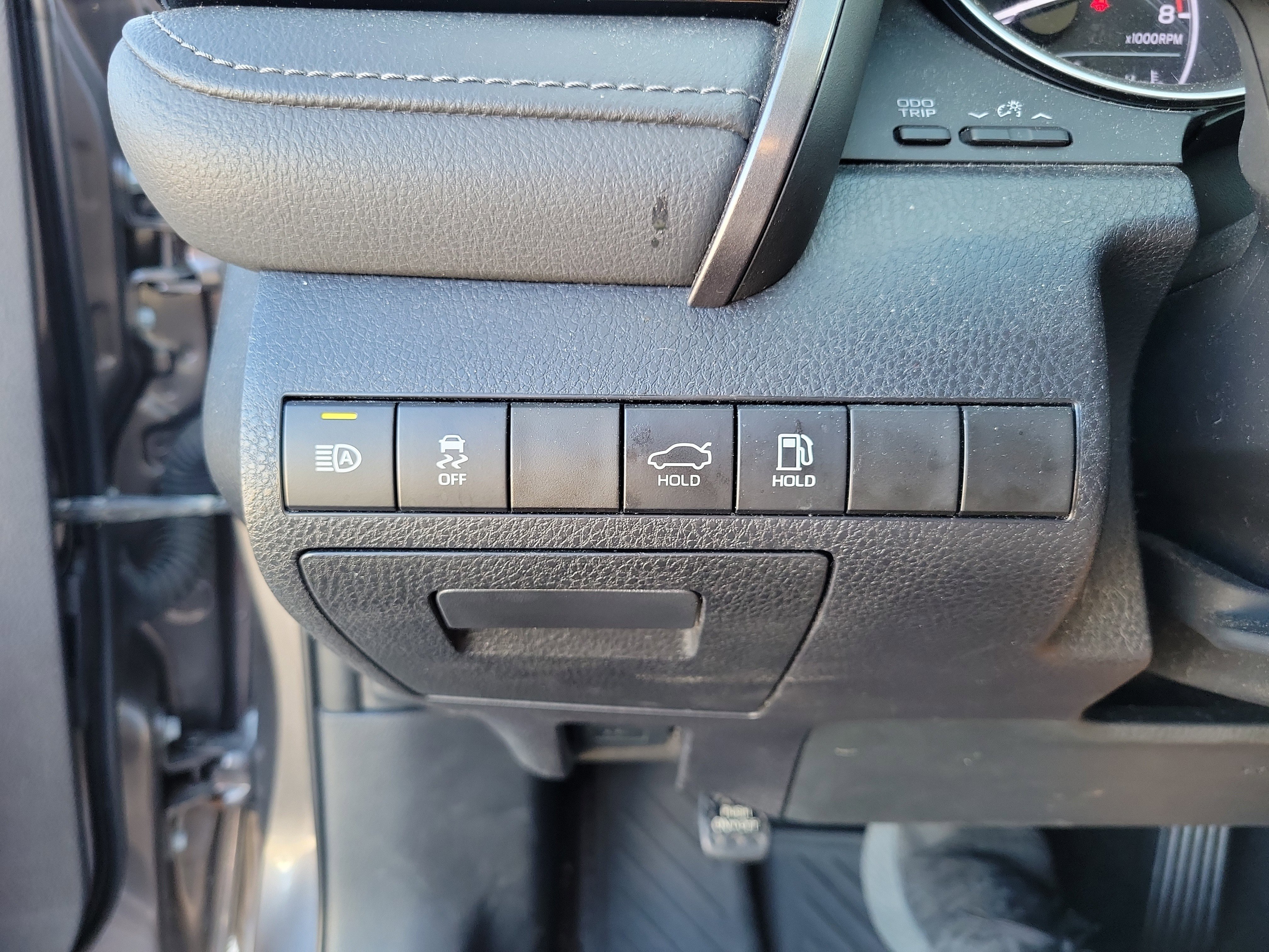 Used 2024 Toyota Camry LE image 23