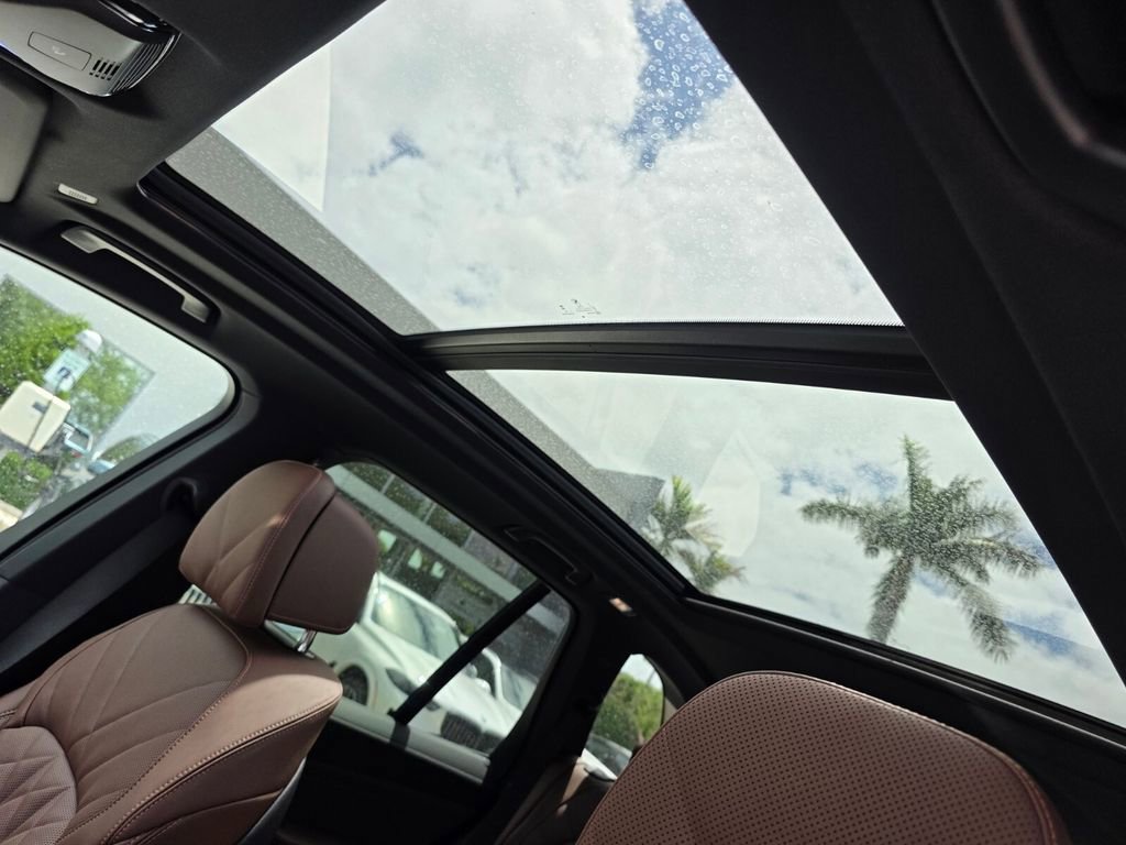 New 2026 BMW X5 sDrive40i w/ M Sport Package RWD image 9