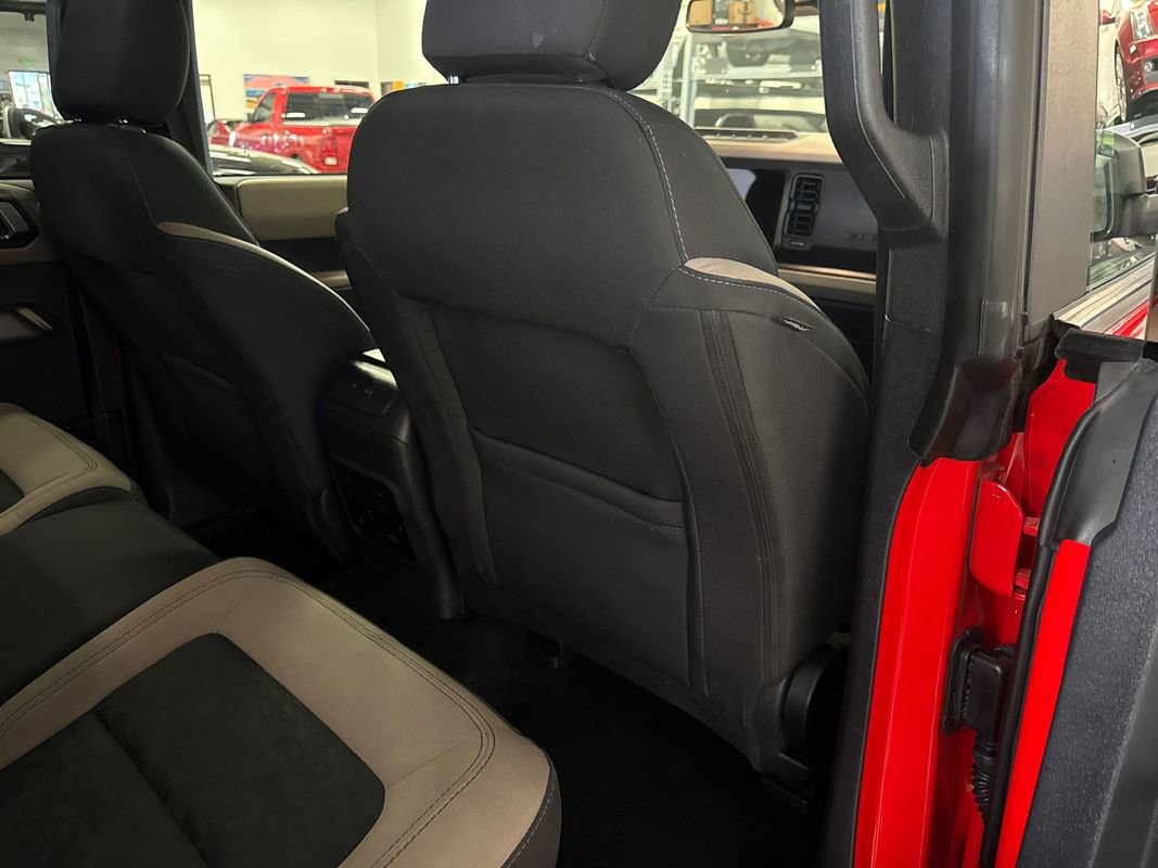 Used 2023 Ford Bronco Wildtrak image 98