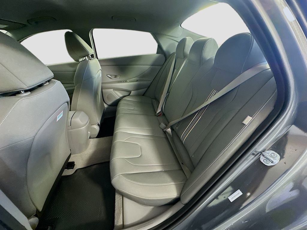 New 2026 Hyundai Elantra Sport image 16