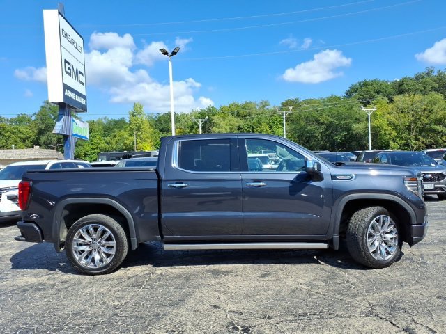 Used 2023 GMC Sierra 1500 Denali AWD/4WD image 4