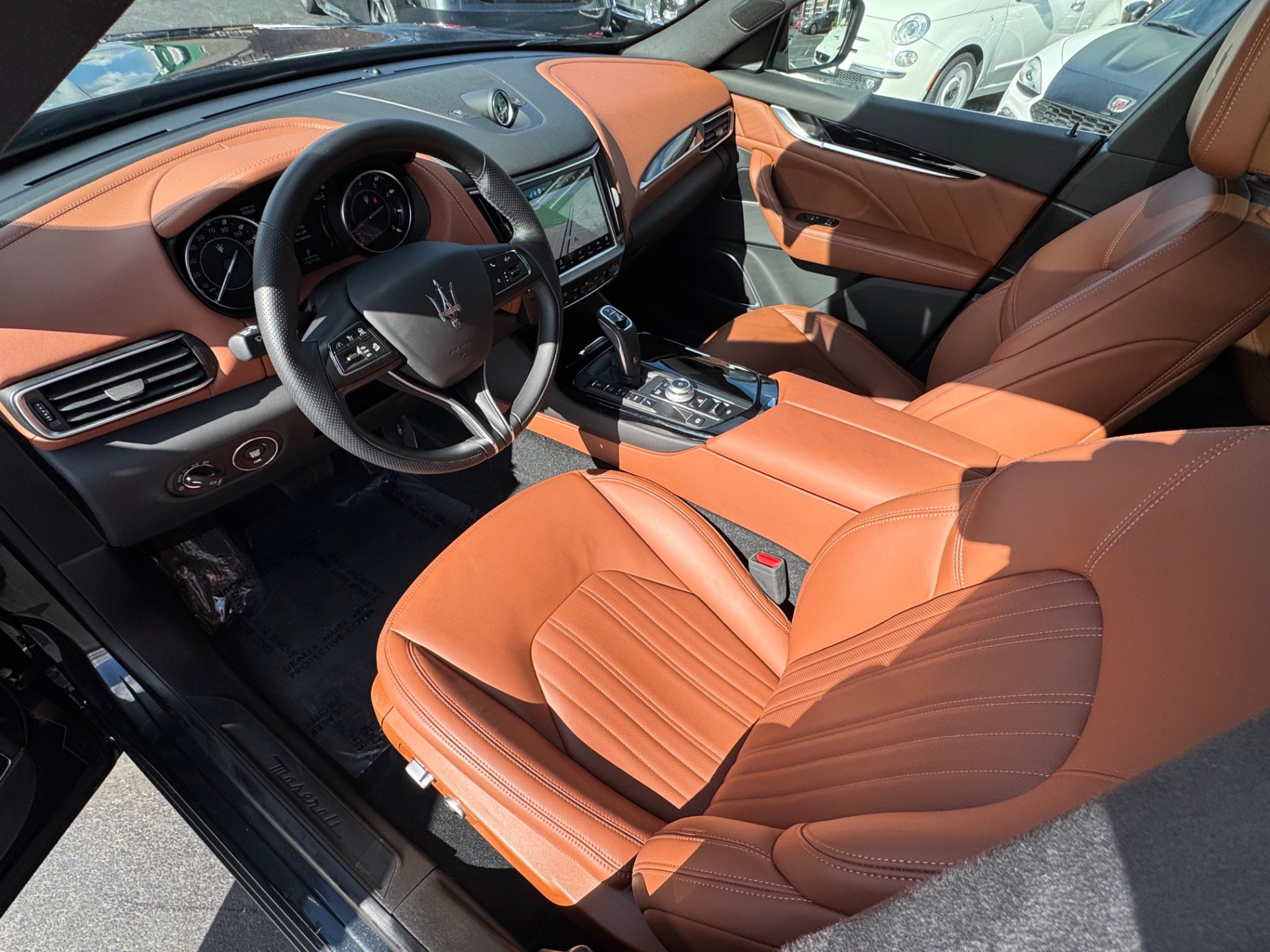Used 2022 Maserati Levante GT AWD/4WD image 4