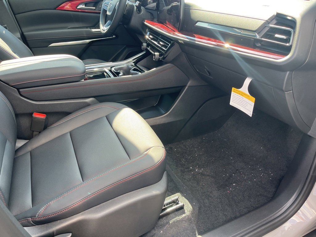 New 2026 Chevrolet Traverse Z71 w/ Driver Confidence Package image 29