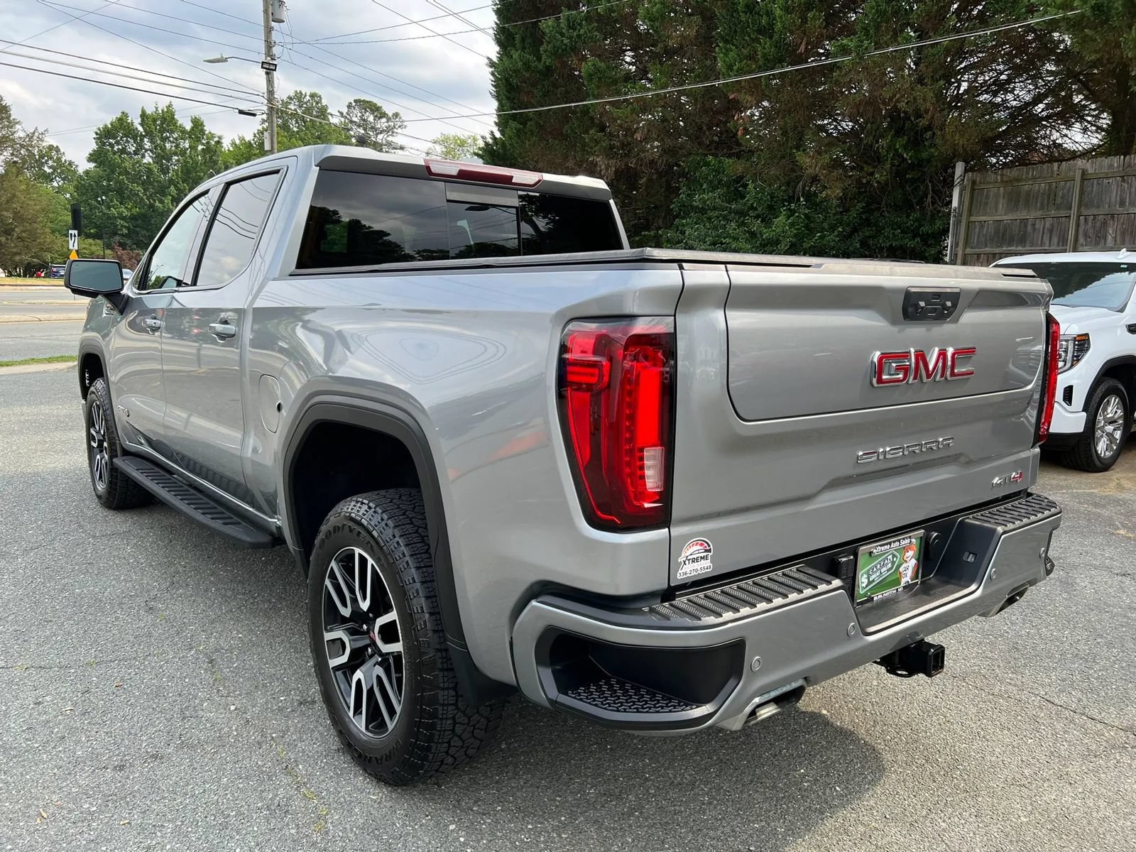 Used 2024 GMC Sierra 1500 AT4 w/ AT4 Premium Package AWD/4WD image 5
