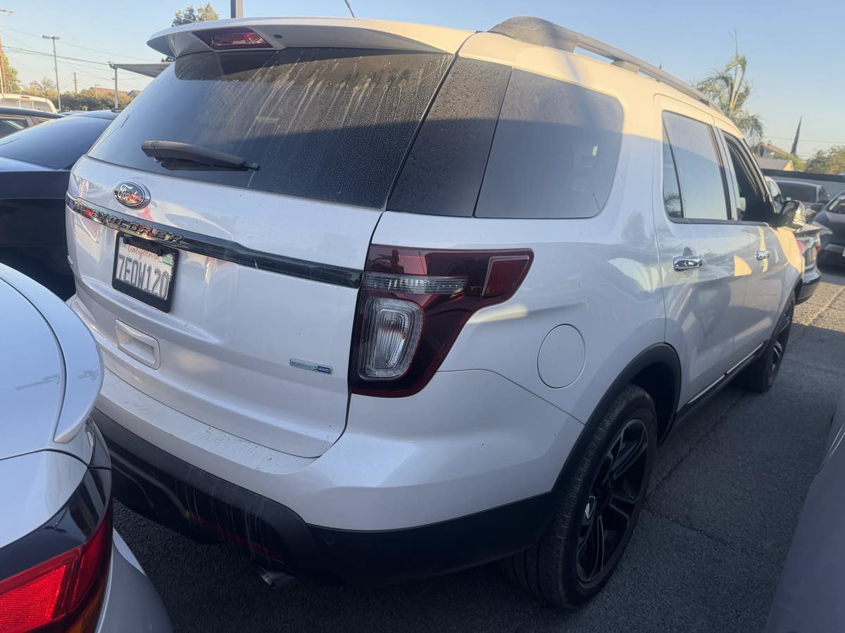 Used 2014 Ford Explorer Sport w/ Equipment Group 401A AWD/4WD image 5