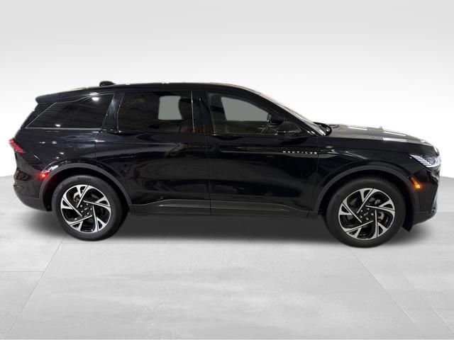 Certified 2024 Lincoln Nautilus Premier w/ Equipment Group 102A image 8