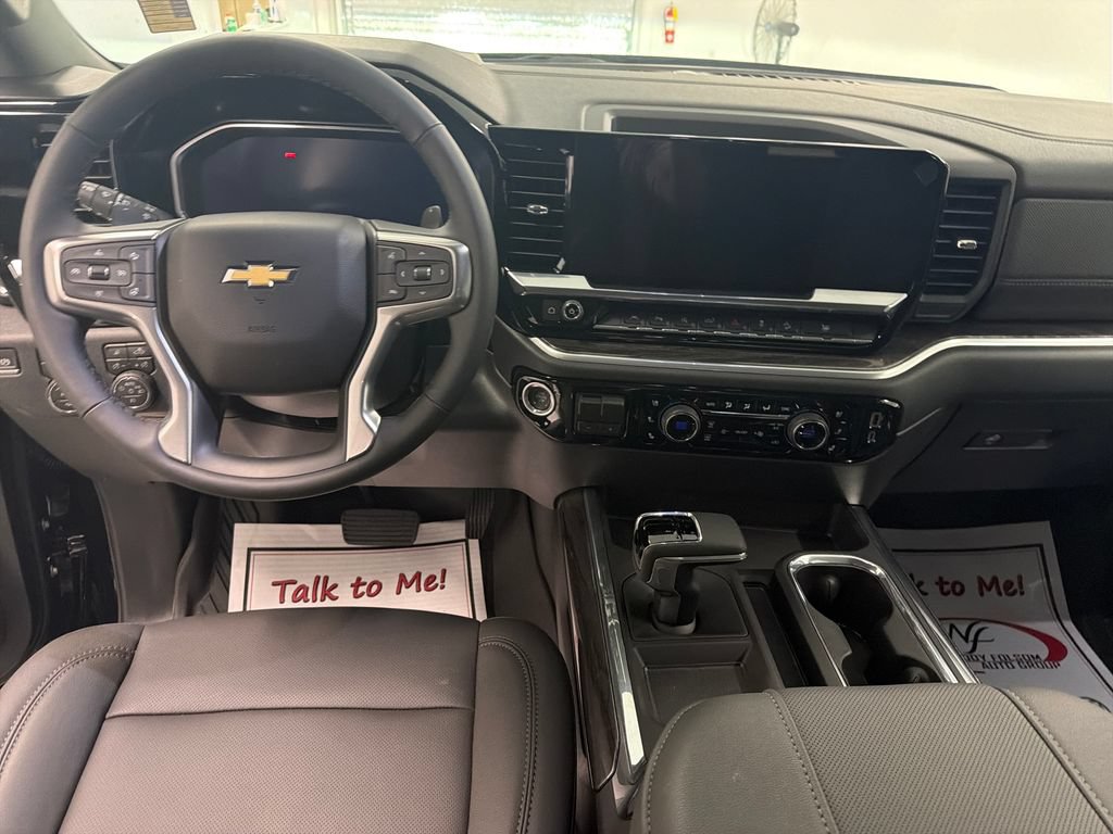 New 2026 Chevrolet Silverado 1500 LTZ AWD/4WD image 15