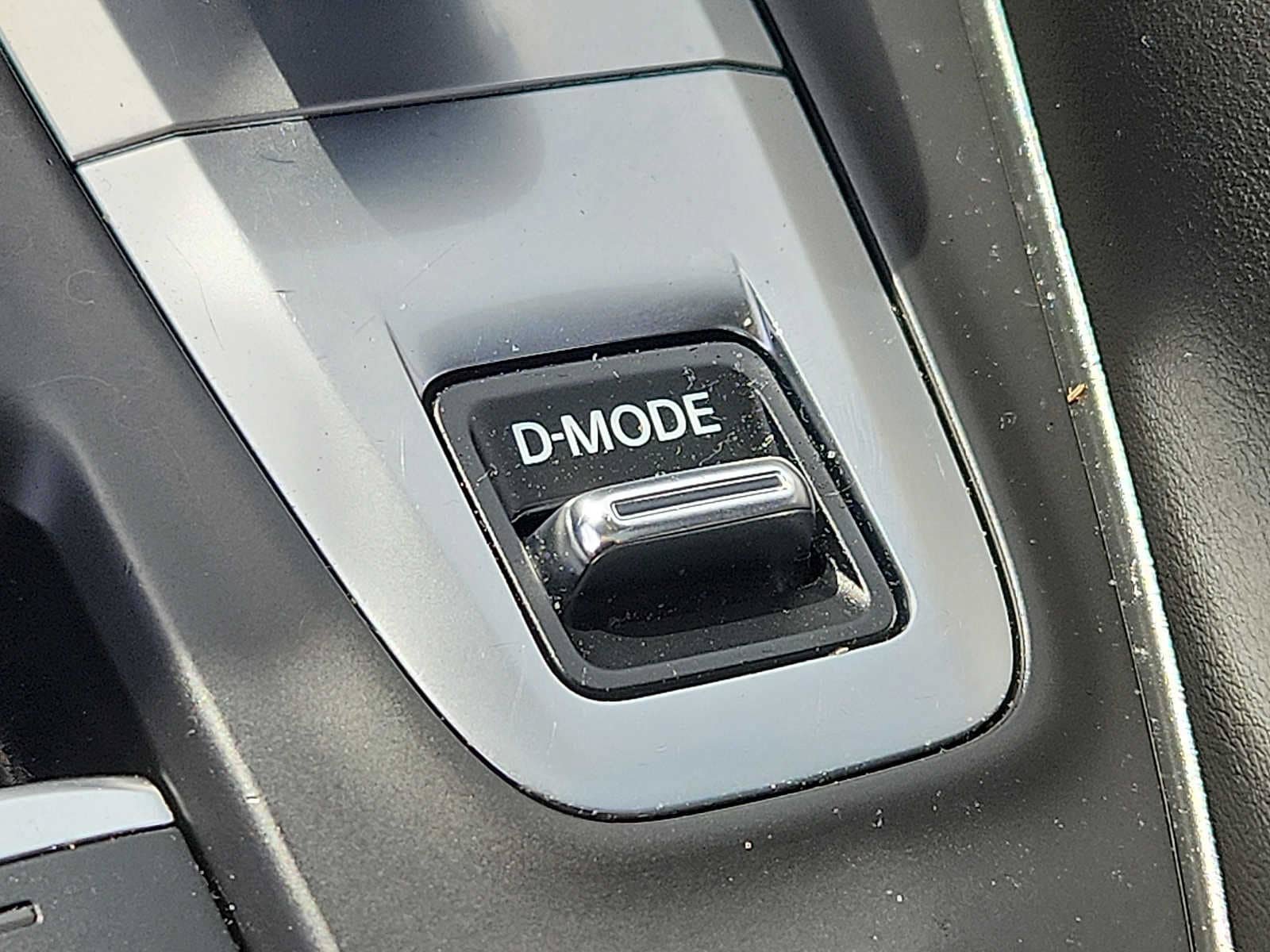 Used 2023 INFINITI QX50 Luxe AWD/4WD image 25