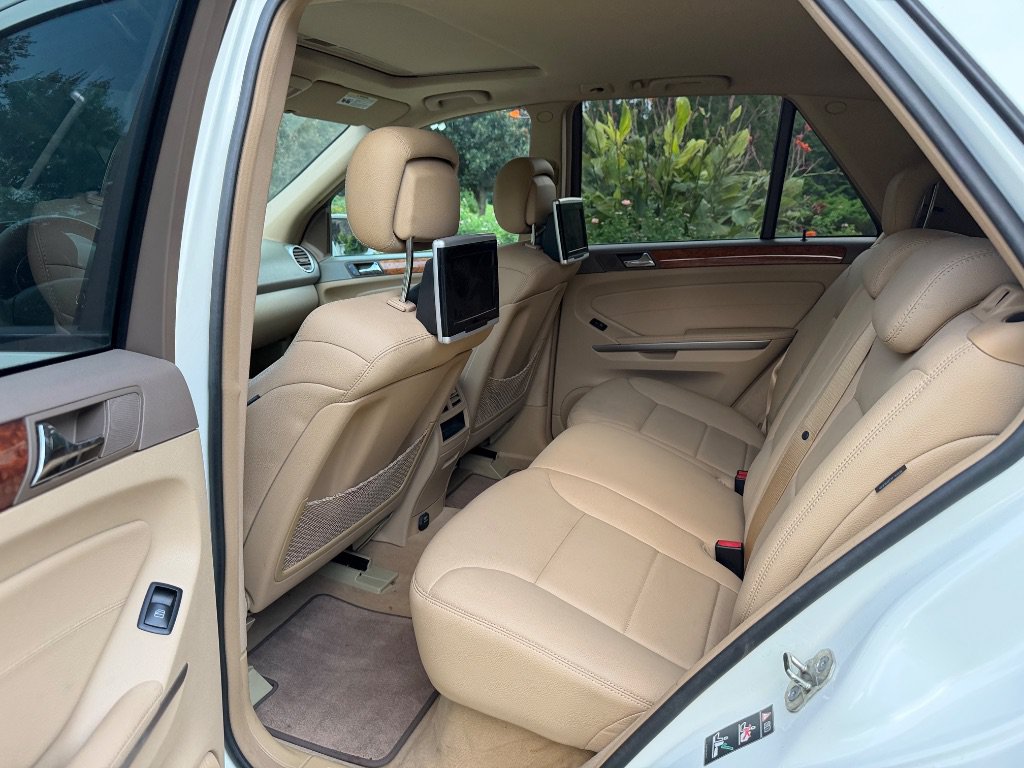 Used 2009 Mercedes-Benz ML 320 BlueTEC 4MATIC image 20