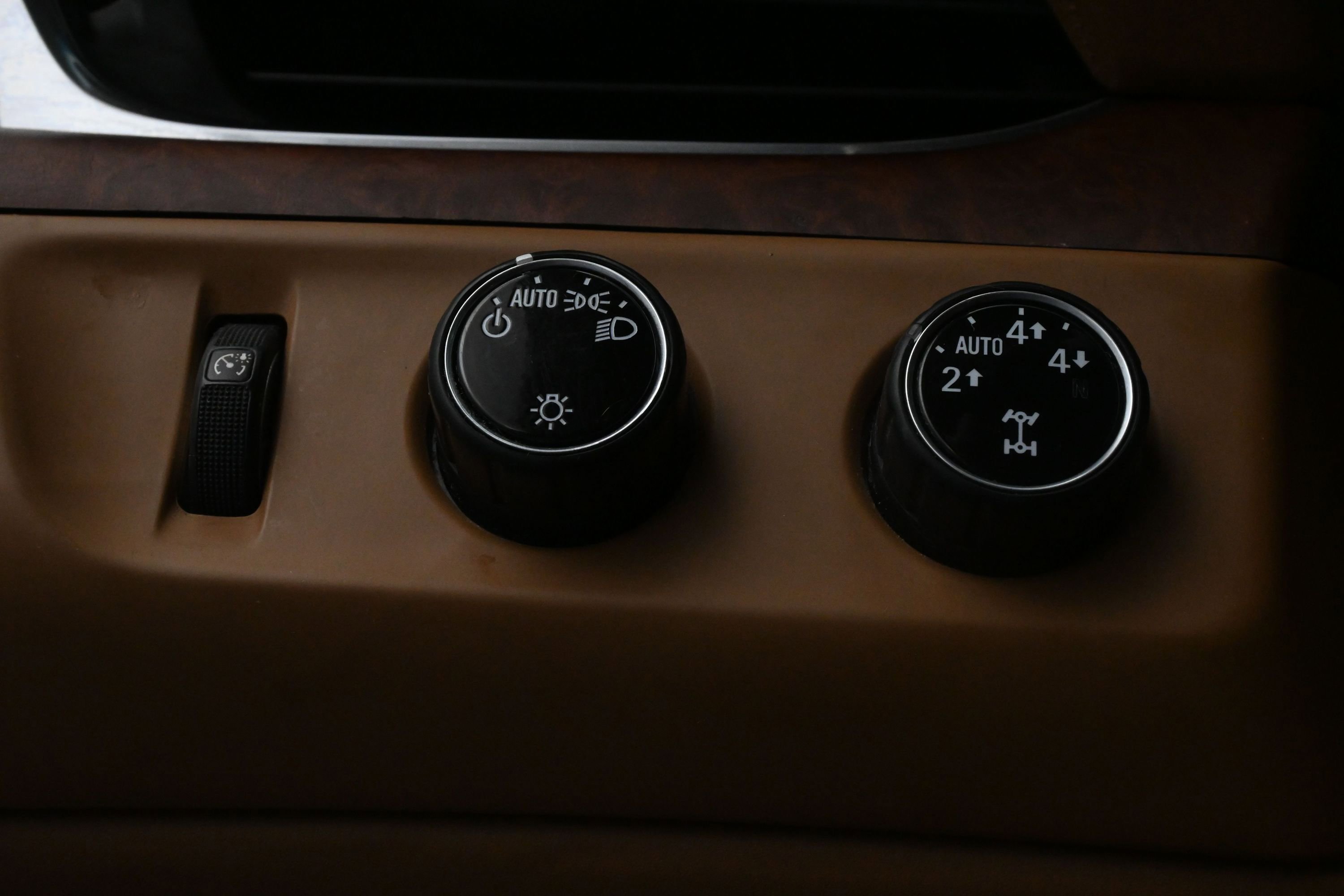 Used 2016 Cadillac Escalade ESV Platinum AWD/4WD image 28