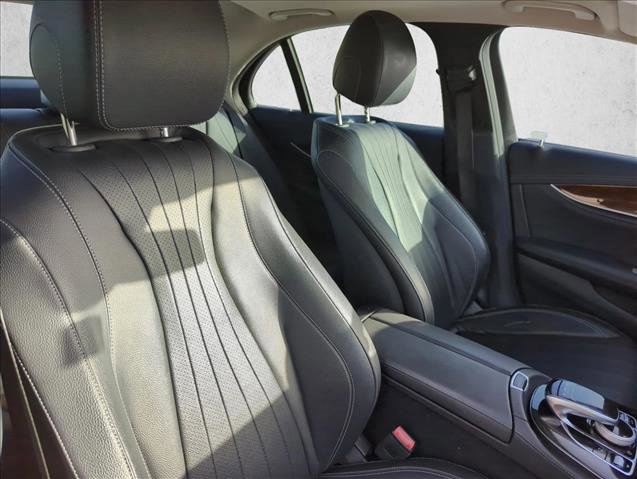 Used 2017 Mercedes-Benz E 300 E 300 Luxury image 25