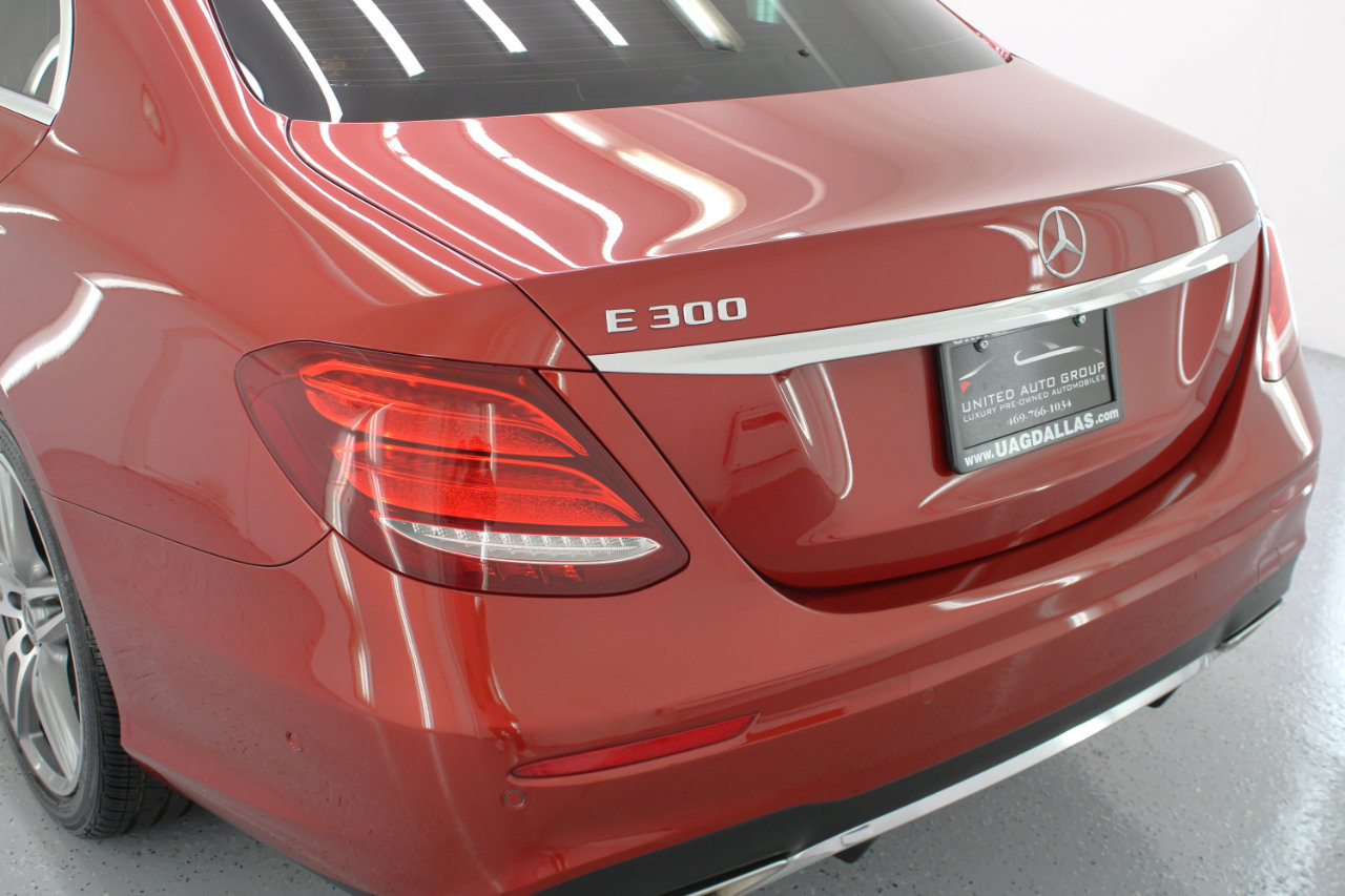 Used 2017 Mercedes-Benz E 300 image 20