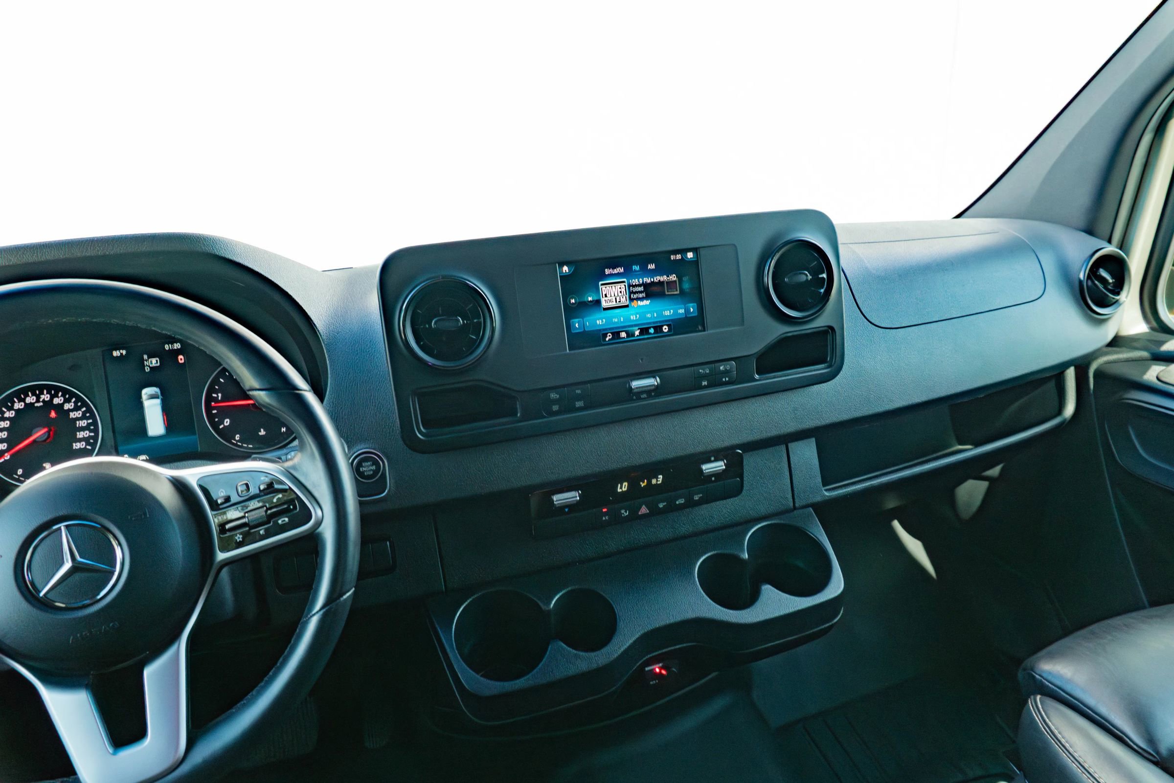 Used 2021 Mercedes-Benz Sprinter 2500 image 63