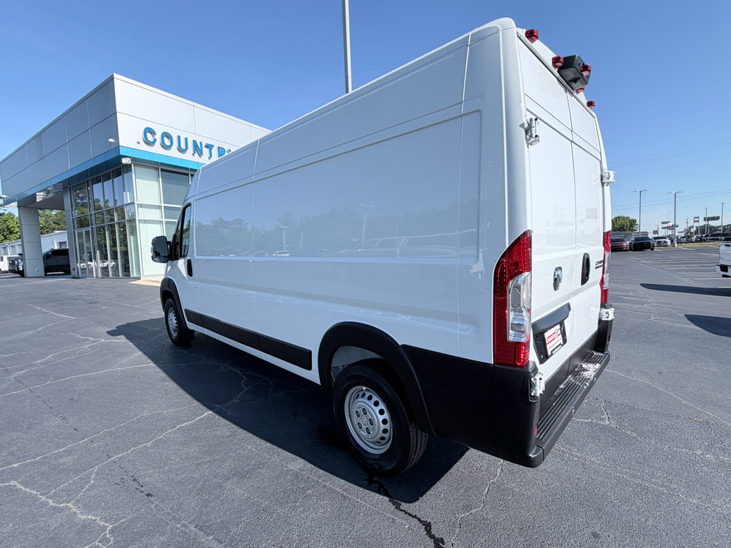 Used 2026 RAM ProMaster 2500 w/ Convenience Group FWD image 8