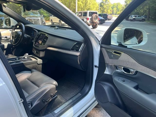 Used 2024 Volvo XC90 T8 Ultimate w/ Lounge Package AWD/4WD image 10