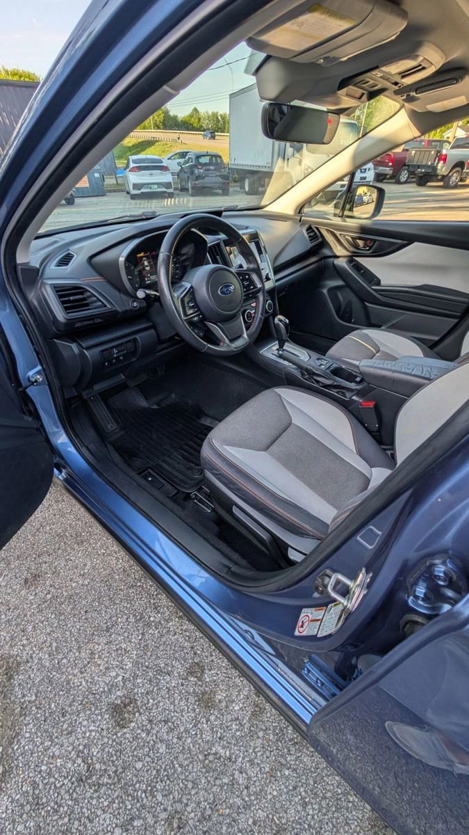 Used 2020 Subaru Crosstrek 2.0i Premium w/ Moonroof Package 1 AWD/4WD image 31