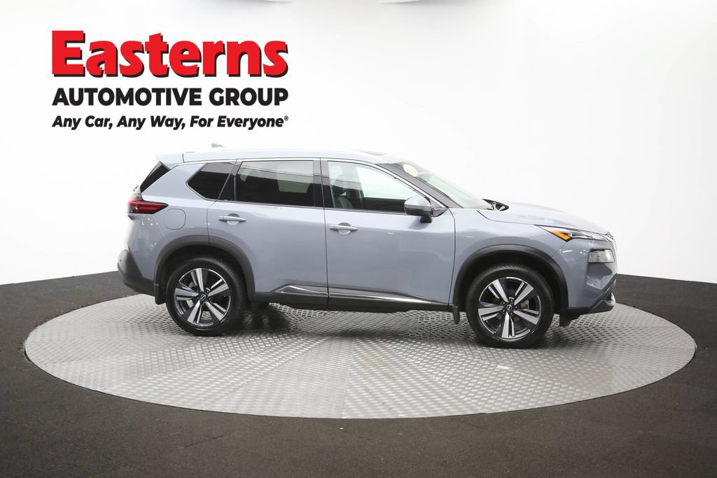 Used 2023 Nissan Rogue SL AWD/4WD image 46