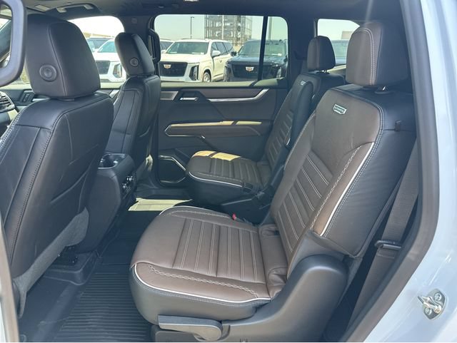 New 2026 GMC Acadia Denali Ultimate w/ LPO, Floor Liner Package FWD image 14