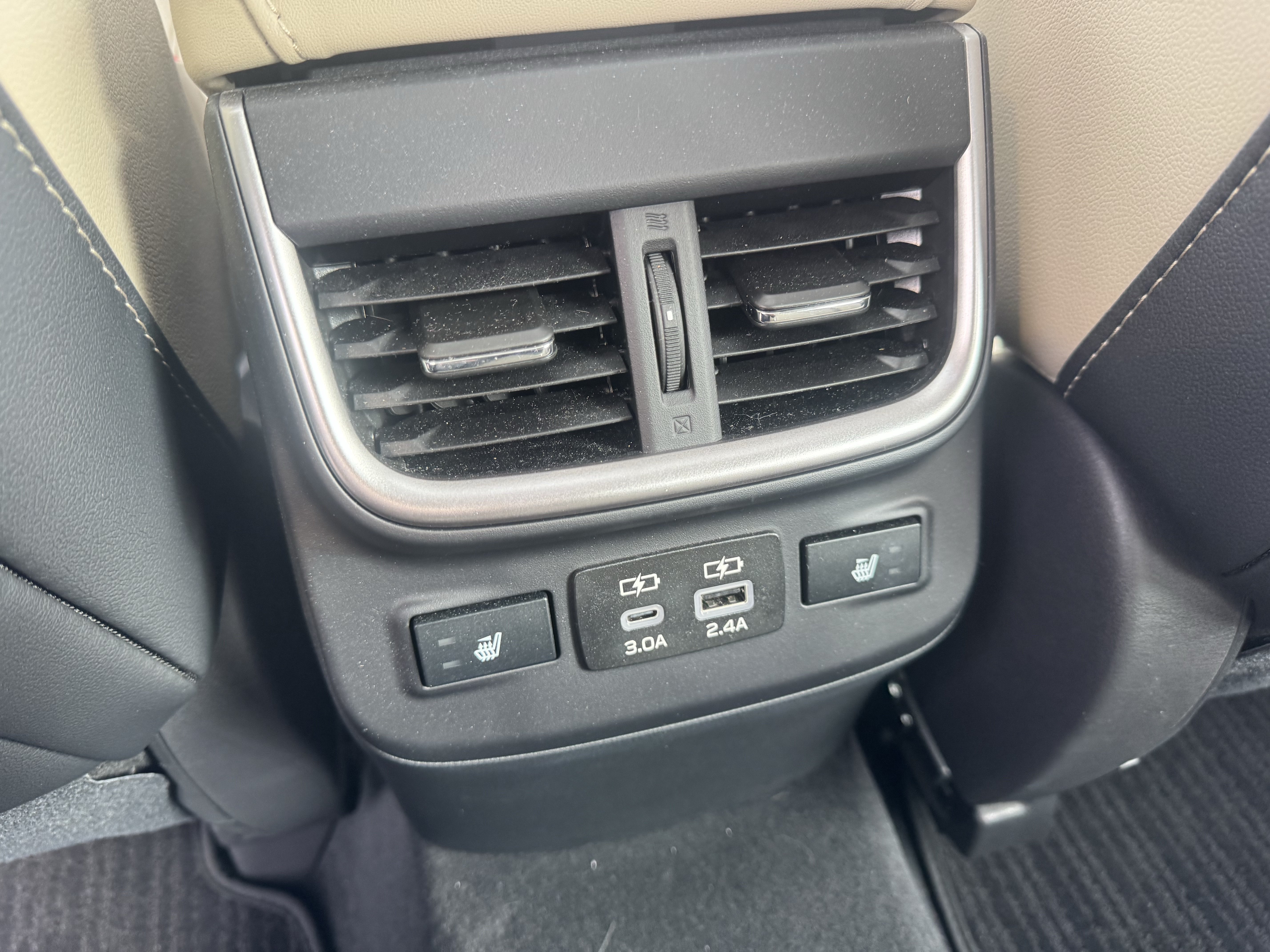Used 2025 Subaru Legacy Limited AWD/4WD image 34