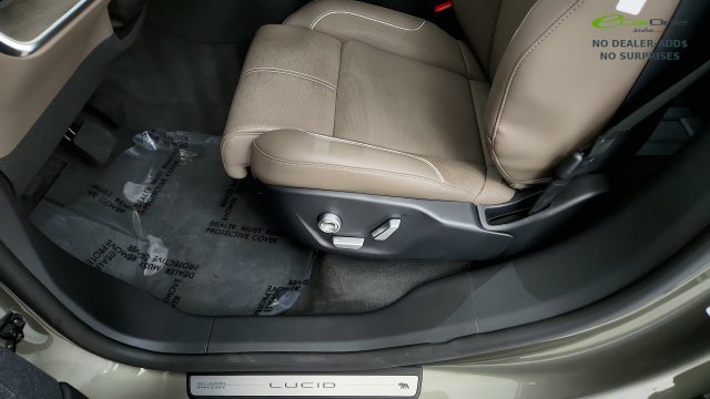 Used 2026 Lucid Gravity Grand Touring AWD/4WD image 48