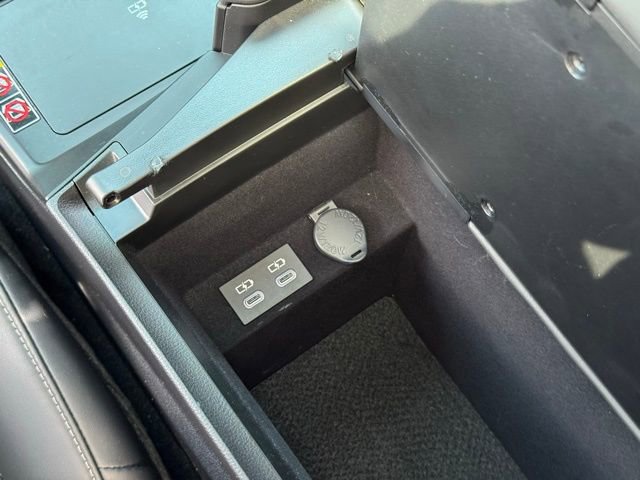 Used 2025 Lexus ES 300h w/ Premium Package FWD image 23