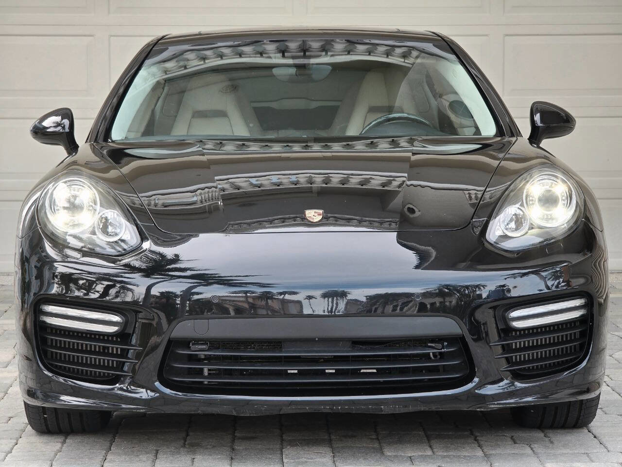 Used 2014 Porsche Panamera Turbo S w/ Exterior Package in Black image 28