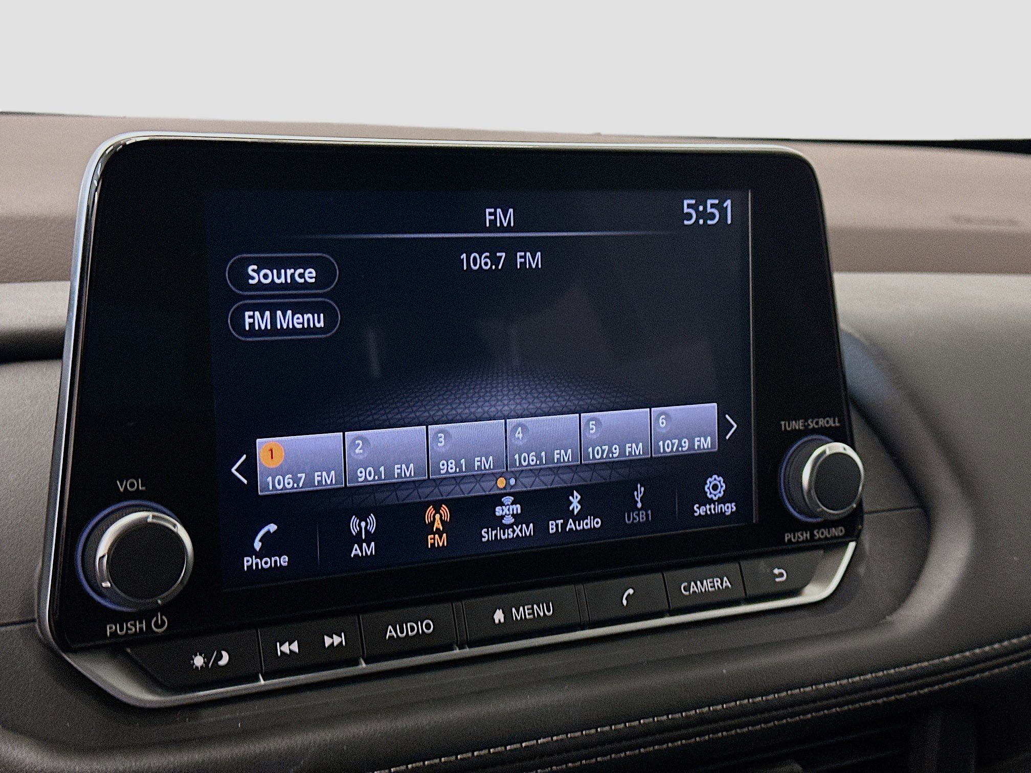 Used 2023 Nissan Rogue SV AWD/4WD image 21