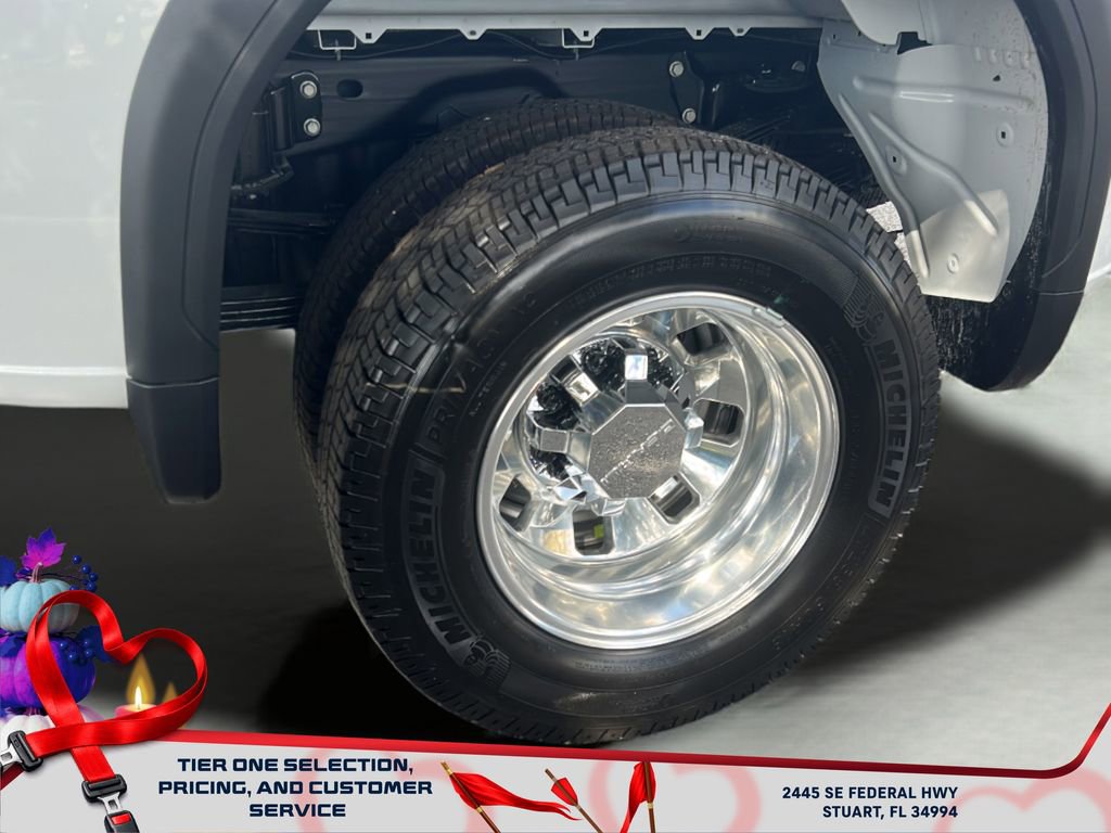 New 2026 GMC Sierra 3500 Denali w/ Denali Reserve Package image 11