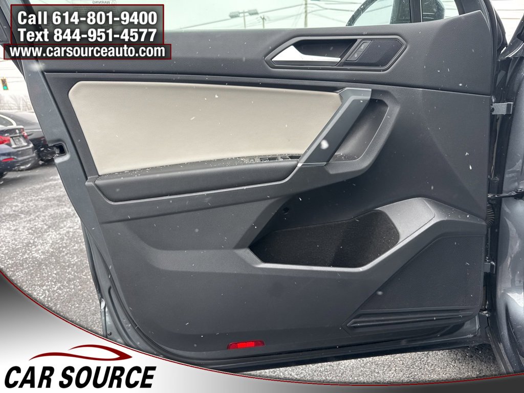 Used 2020 Volkswagen Tiguan SE R-Line image 20