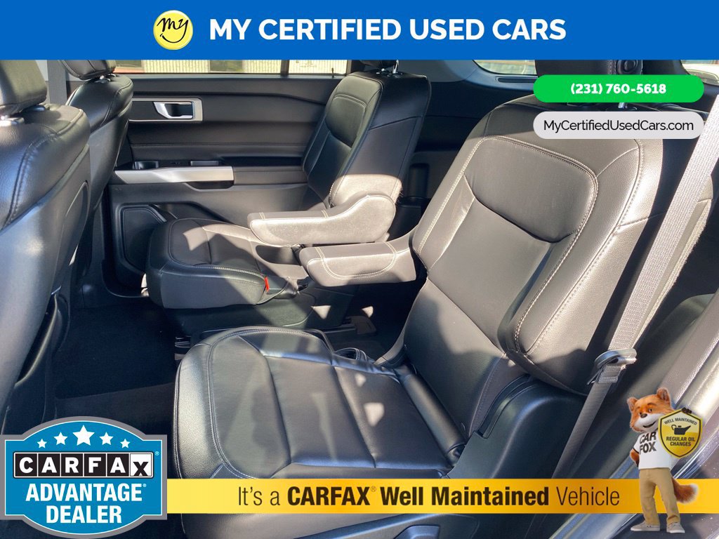 Used 2020 Ford Explorer XLT w/ Equipment Group 202A AWD/4WD image 21