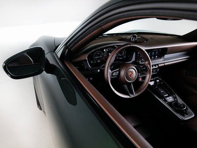 New 2026 Porsche 911 Carrera 4S image 25