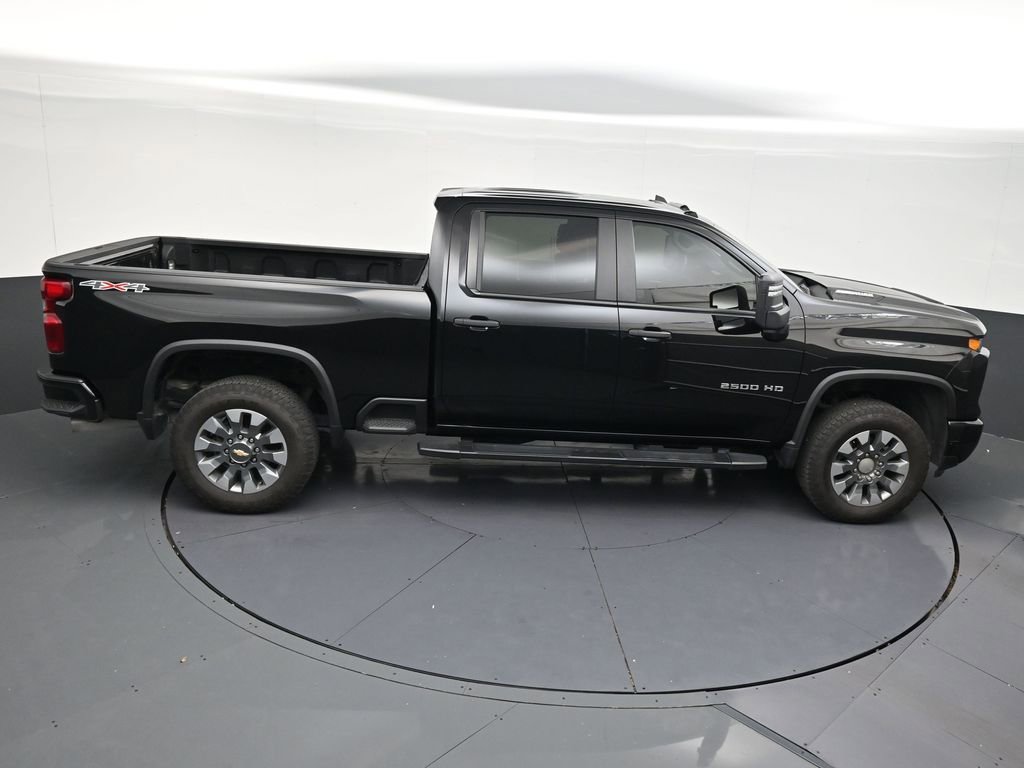 Used 2025 Chevrolet Silverado 2500 Custom w/ Custom Value Package AWD/4WD image 16