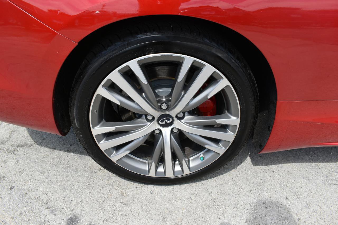 Used 2020 INFINITI Q60 Red Sport 400 w/ Proactive Package RWD image 12