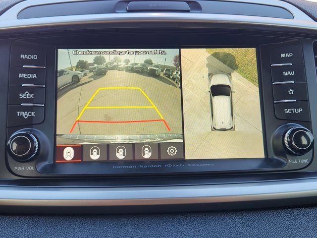 Used 2020 Kia Sorento SX image 17