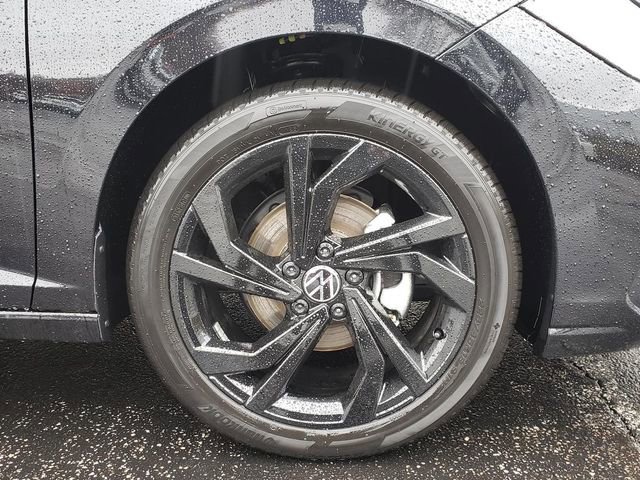 New 2026 Volkswagen Jetta SE image 12