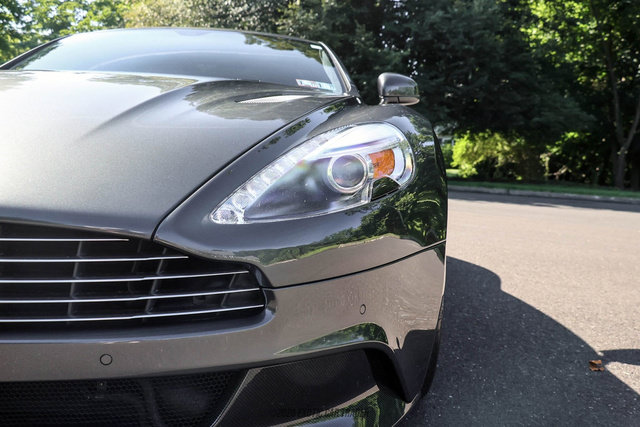 Used 2015 Aston Martin Vanquish Coupe RWD image 79