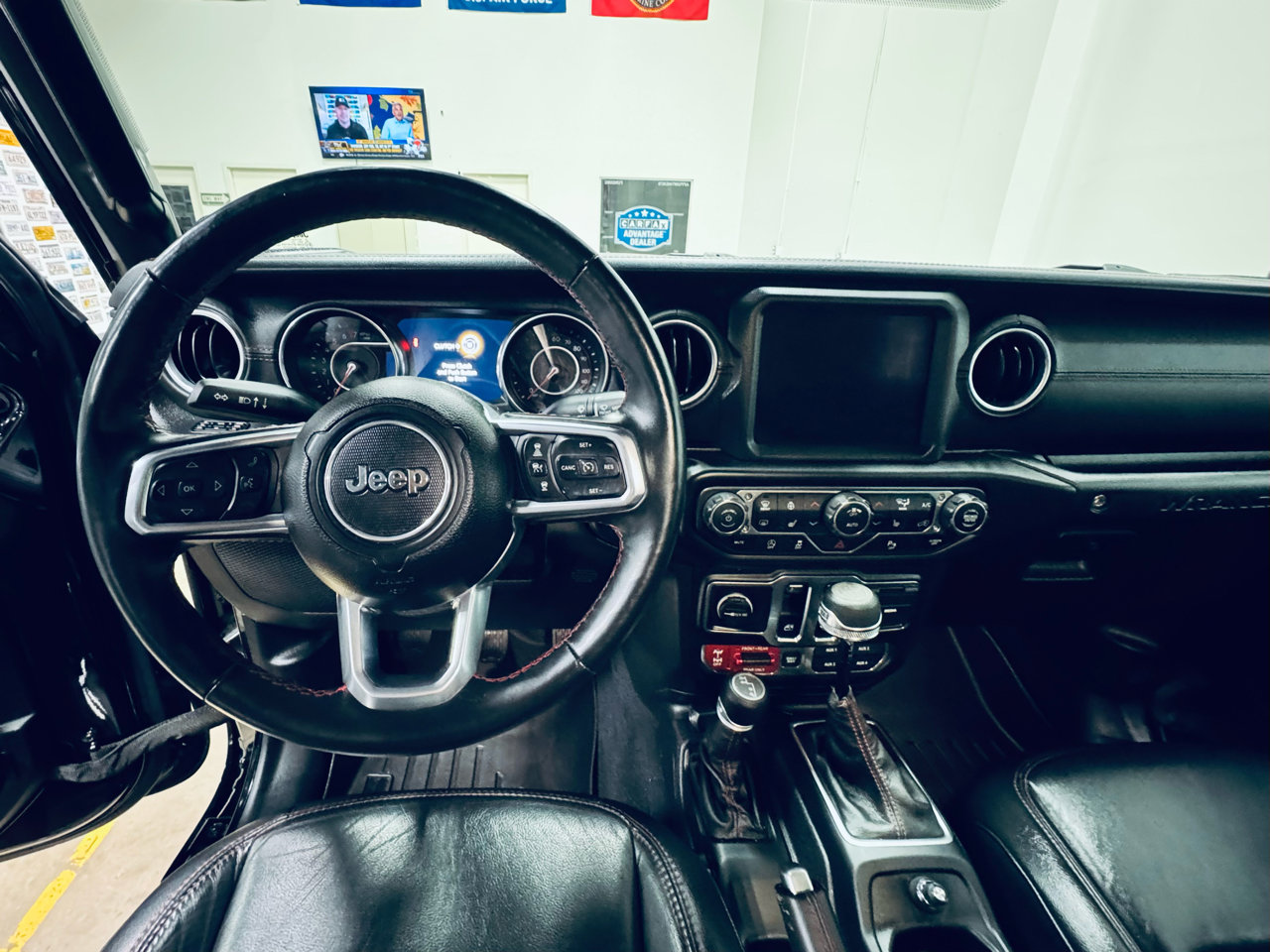 Used 2019 Jeep Wrangler Rubicon image 30