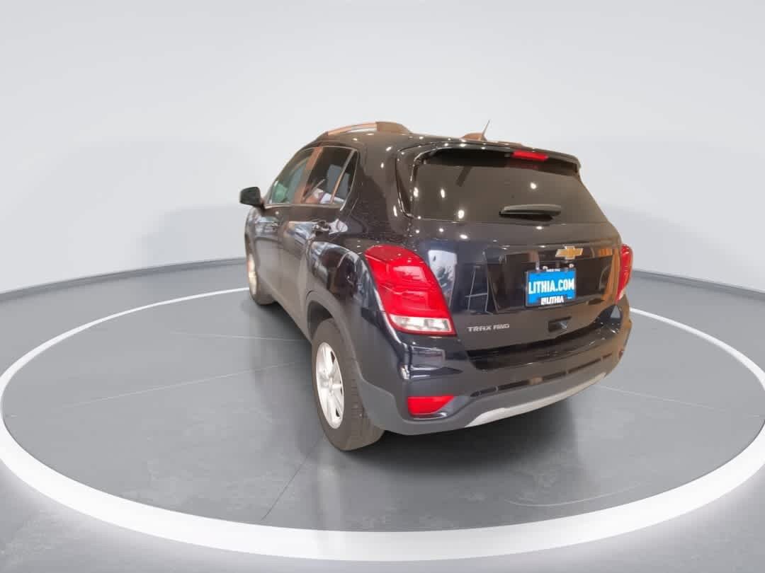 Used 2022 Chevrolet Trax LT w/ Driver Confidence Package AWD/4WD image 6